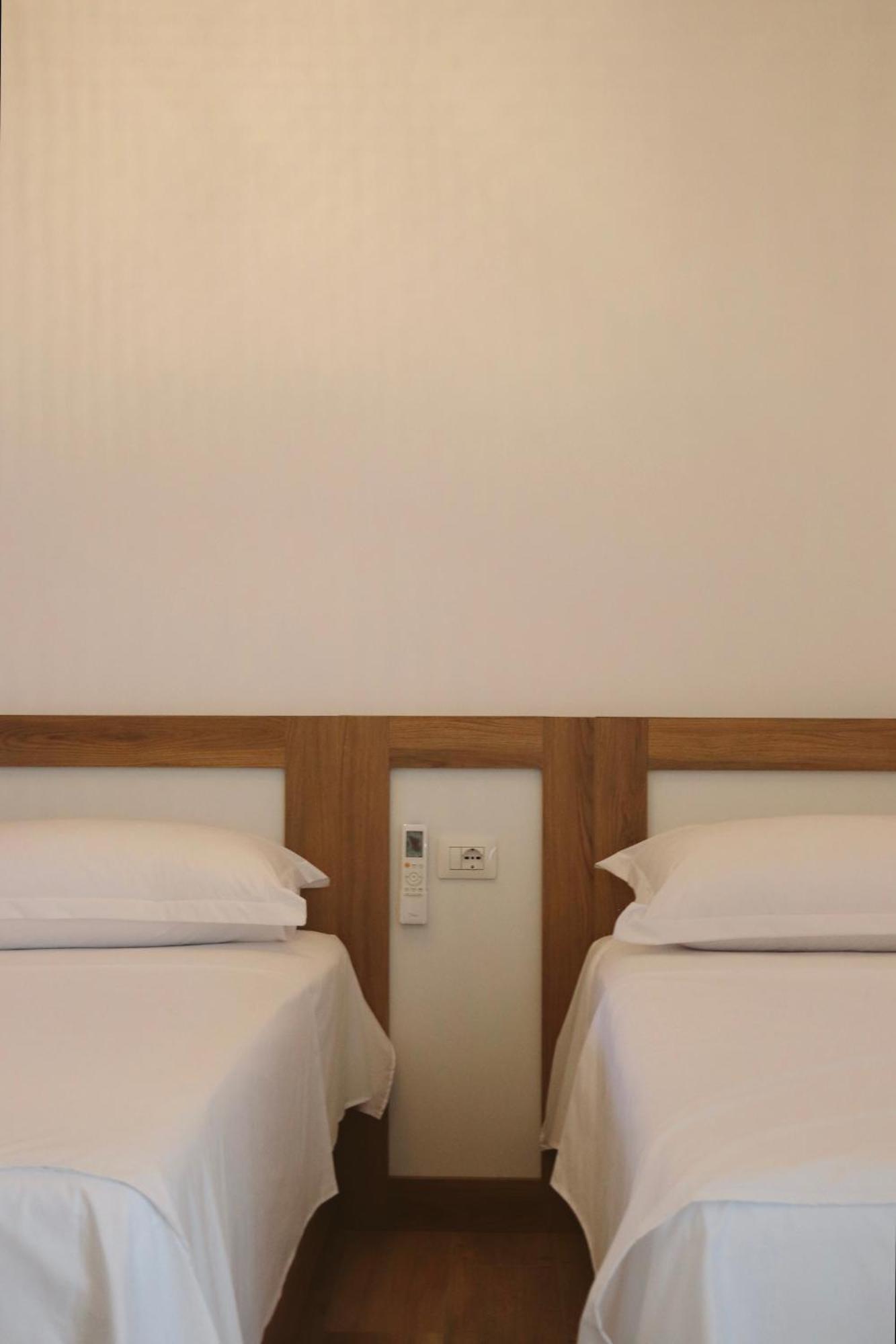 Noima Hotel & Suites Velipoje Exterior photo